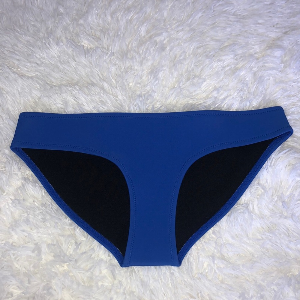 Authentic Triangl Bikini Bottom Sz S